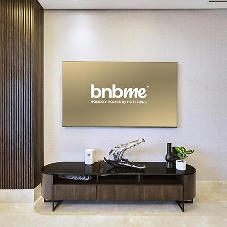 Bnbme - Th8 Palm Hotel Дубай Екстериор снимка